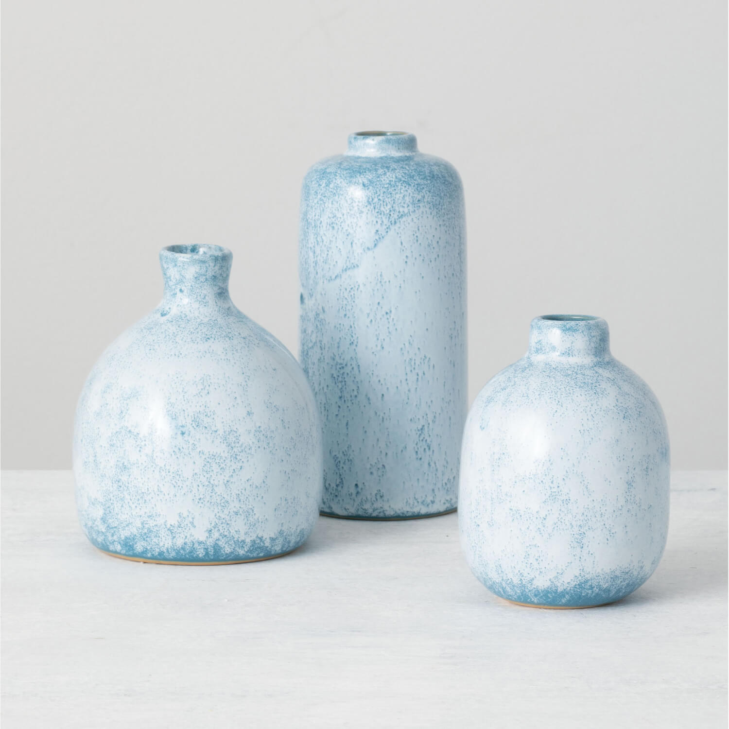 WHITEWASHED BLUE VASE SET OF 3