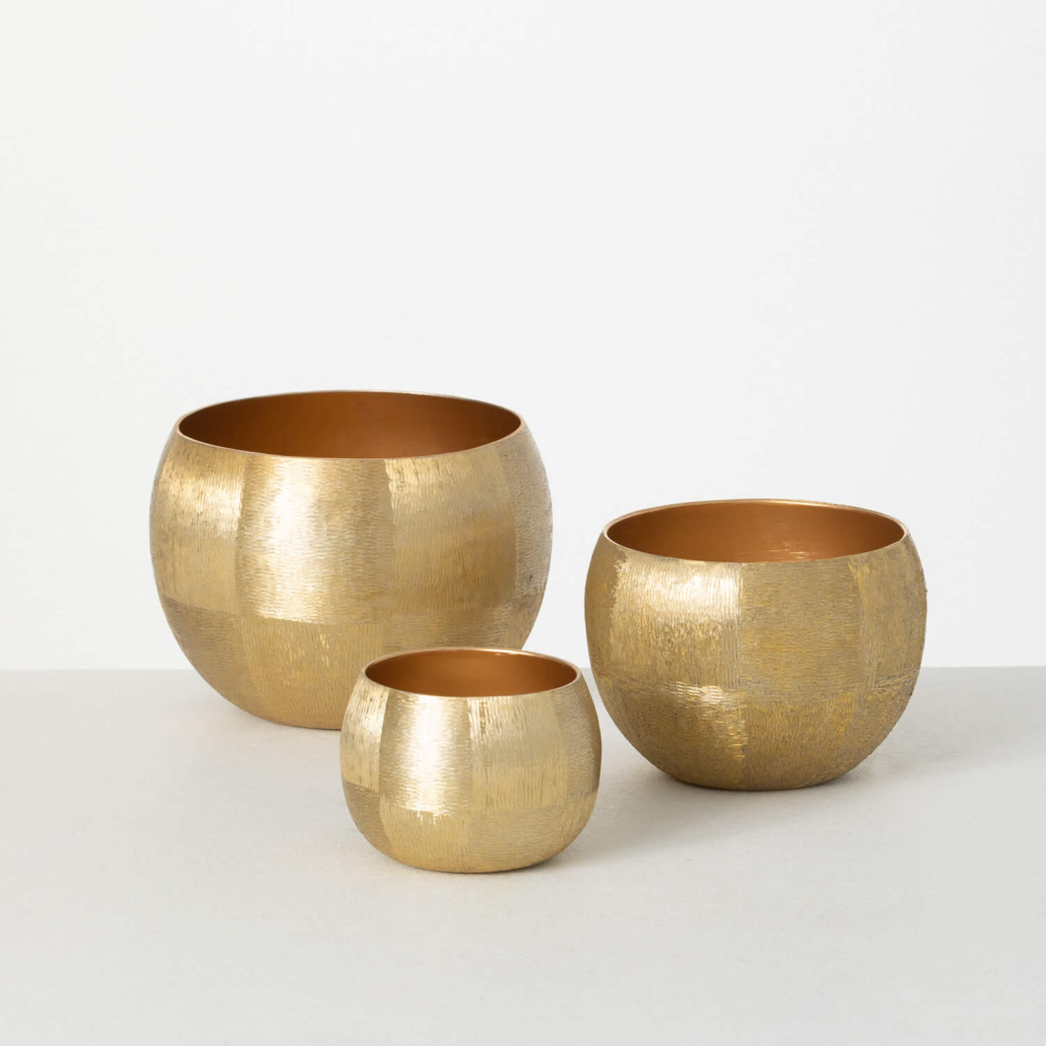 LUSTROUS BRUSHED GOLD BASINS