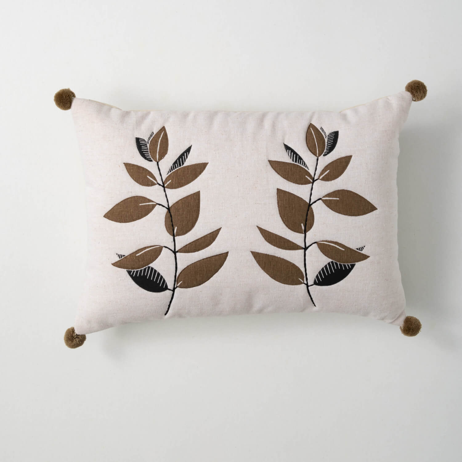 DECORATIVE LEAF ACCENT PILLOW