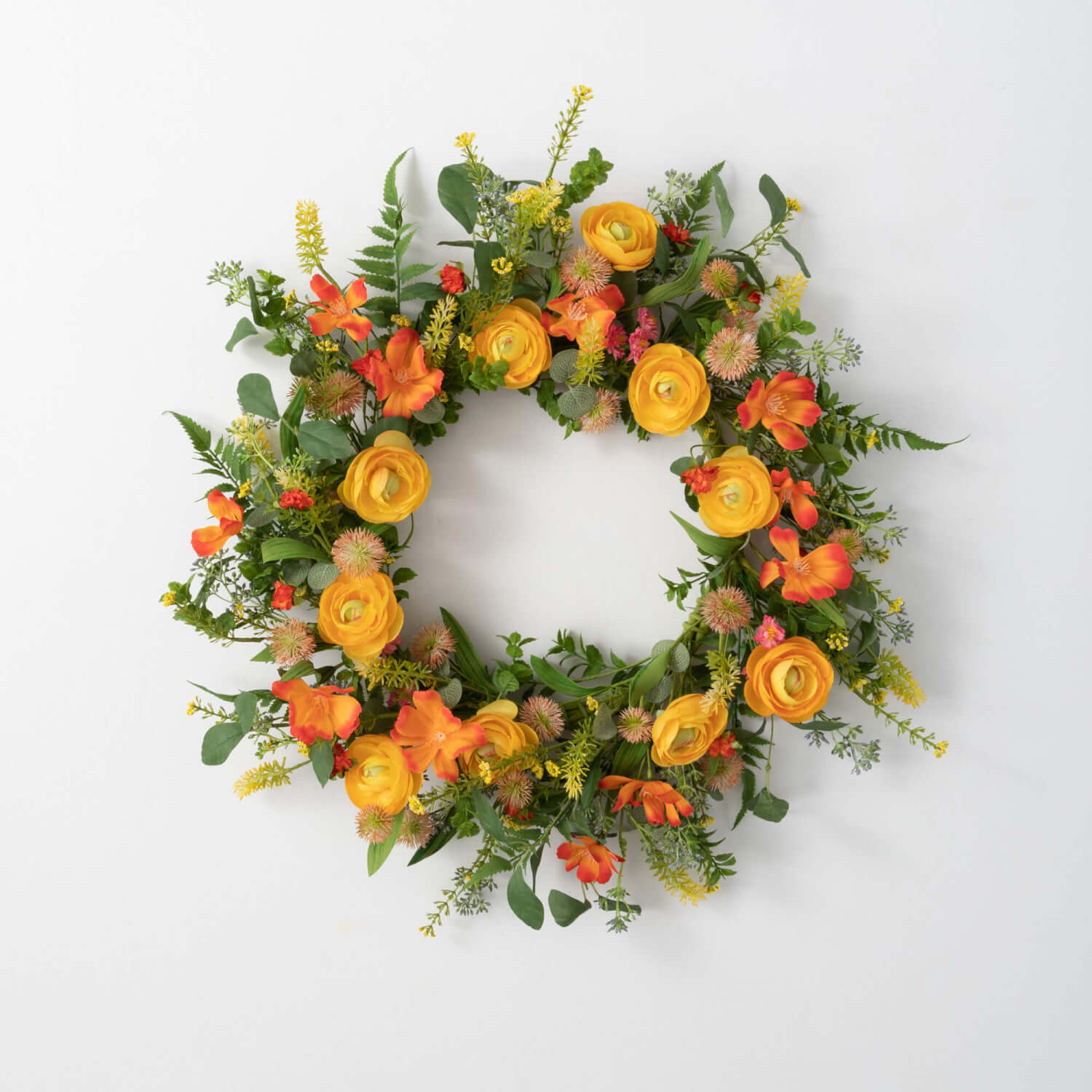 BLOOMING RANUNCULUS WREATH